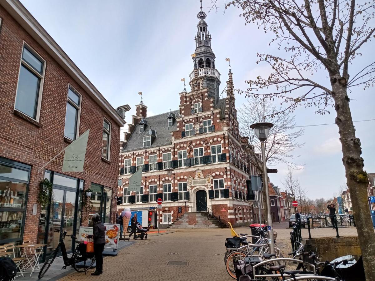 Wellnesshuis Met Hottub, Ligbad En Grote Tuin Villa Tzummarum Exterior foto